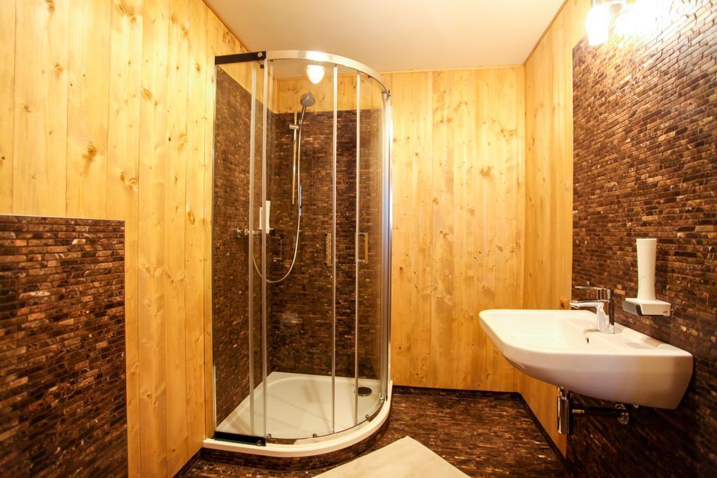 Residence Buffalo ชปินด์เลอรูฟ มลิน ห้อง รูปภาพ